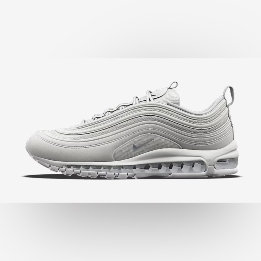Nike Air Max 97. Women’s size 8.5. In great condition!